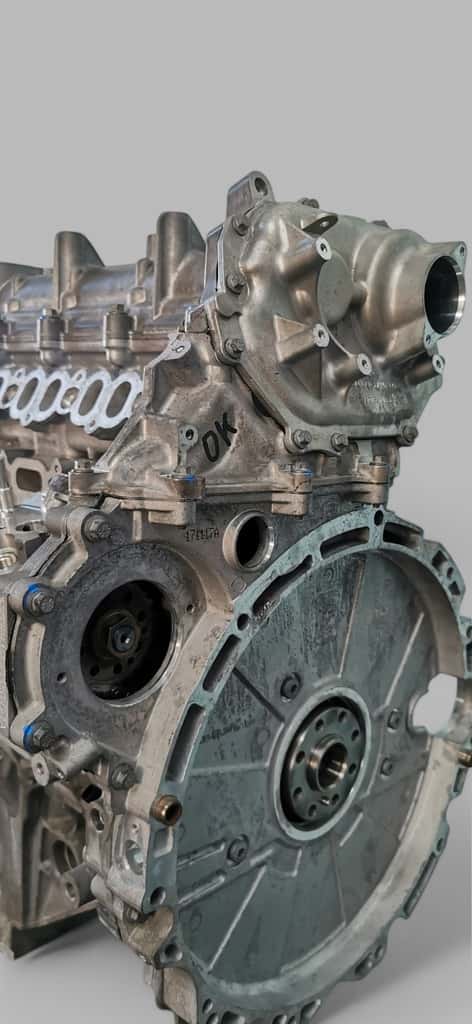 Moteur 204DTY(AJ21D4) vue 3