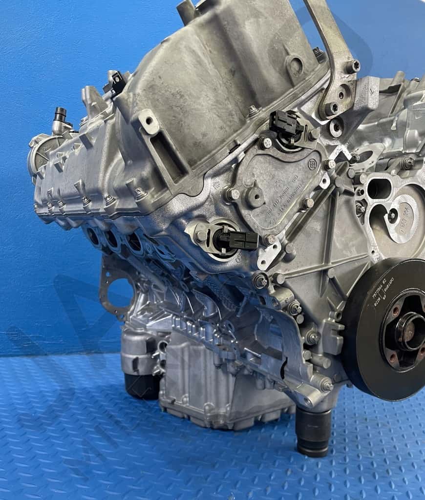 Moteur S63 B44 B vue 5