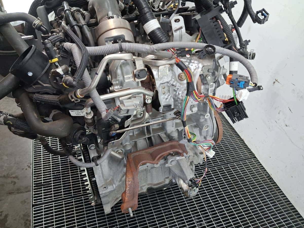 Moteur HR13DDT vue 7