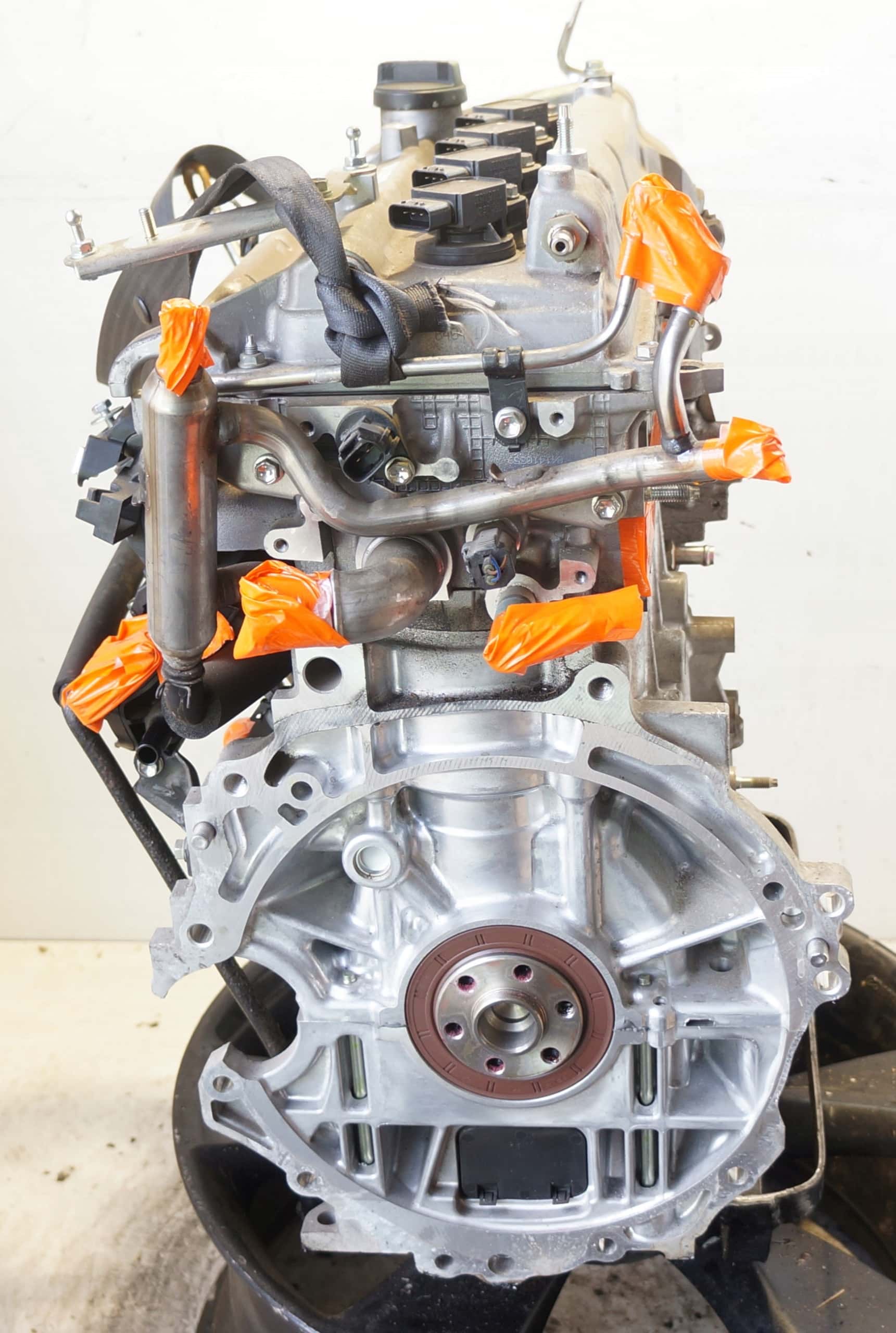 Moteur 1NZ-FXE vue 2