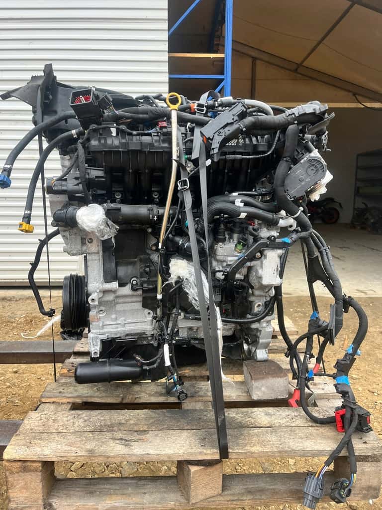 Moteur 204DTA(AJ20D4) vue 4