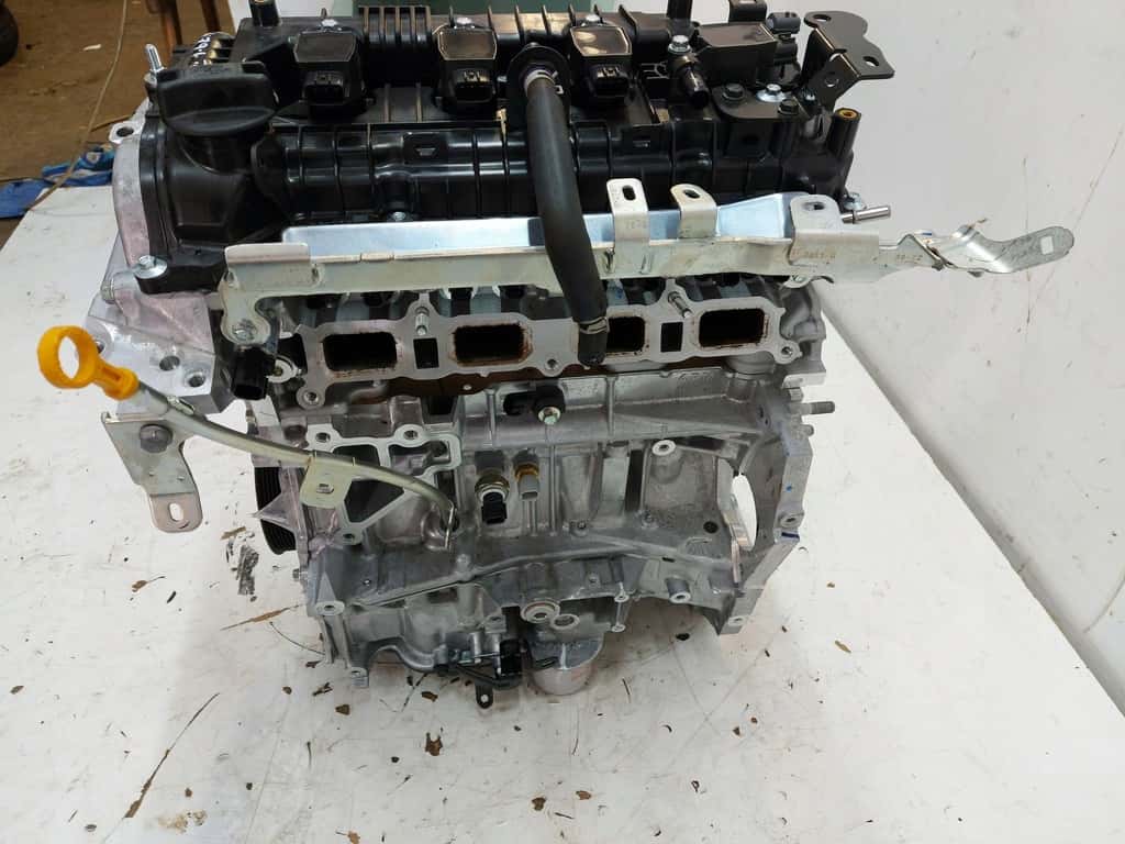 Moteur HR16DE vue 3