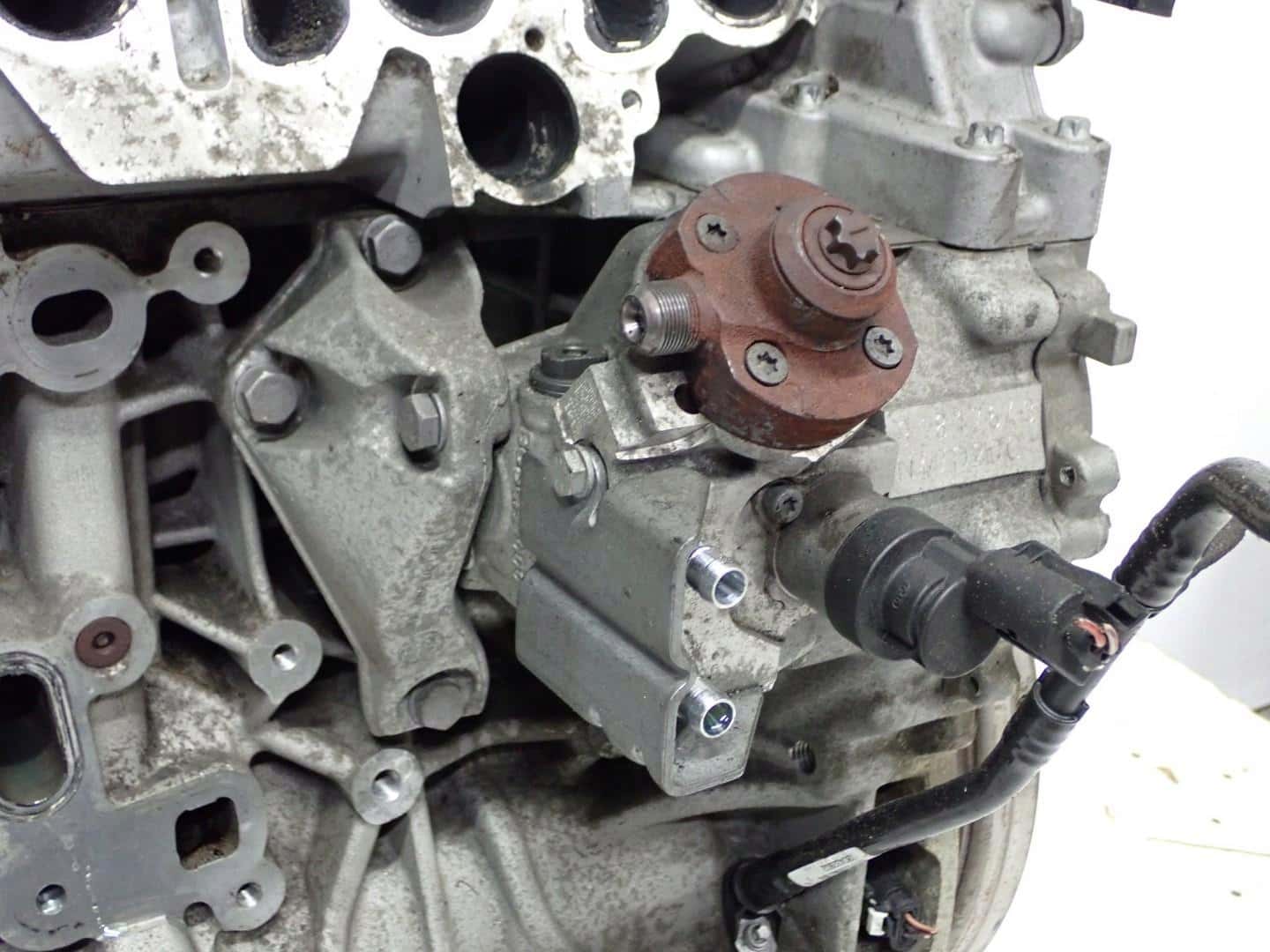 Moteur N47 D20 C vue 6
