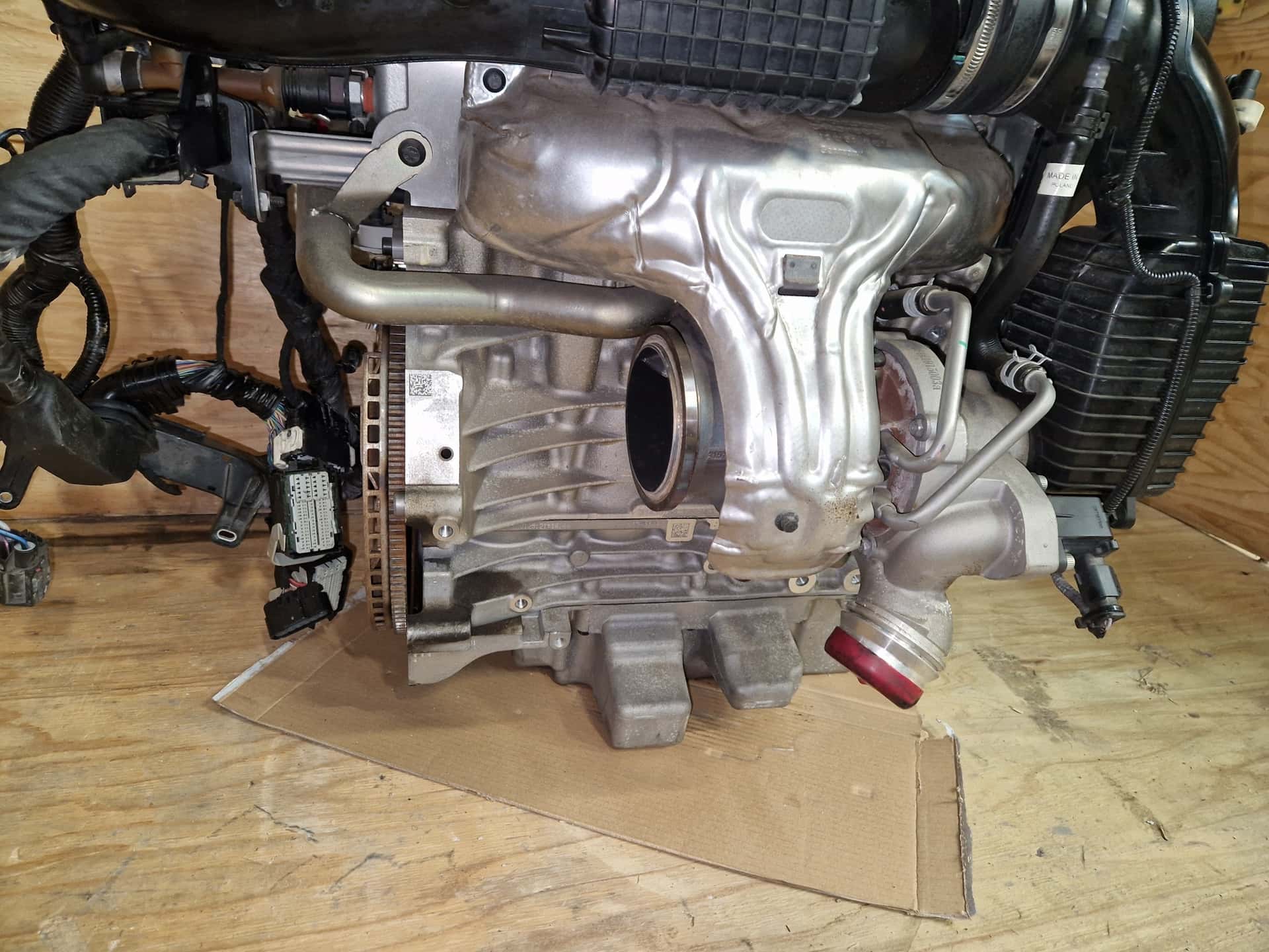 Moteur B 4204 T19 vue 4