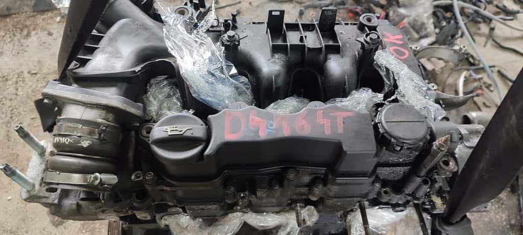 Moteur D 4164 T vue 3