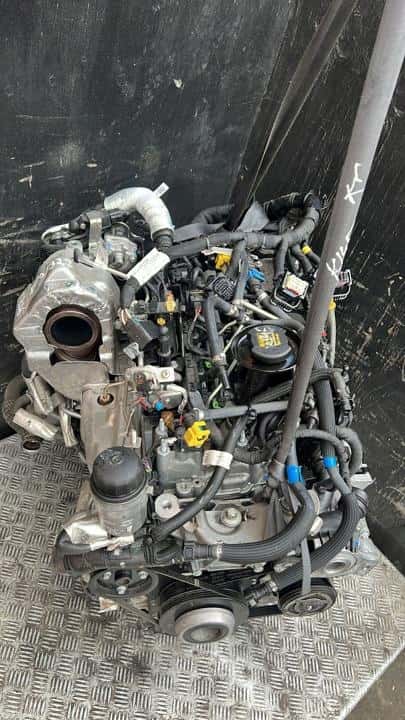 Moteur 204DTY(AJ21D4) vue 3
