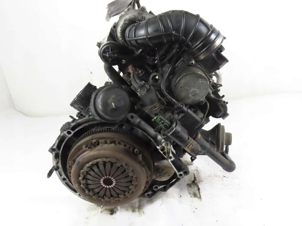 Moteur 8HX (DV4TD) vue 3