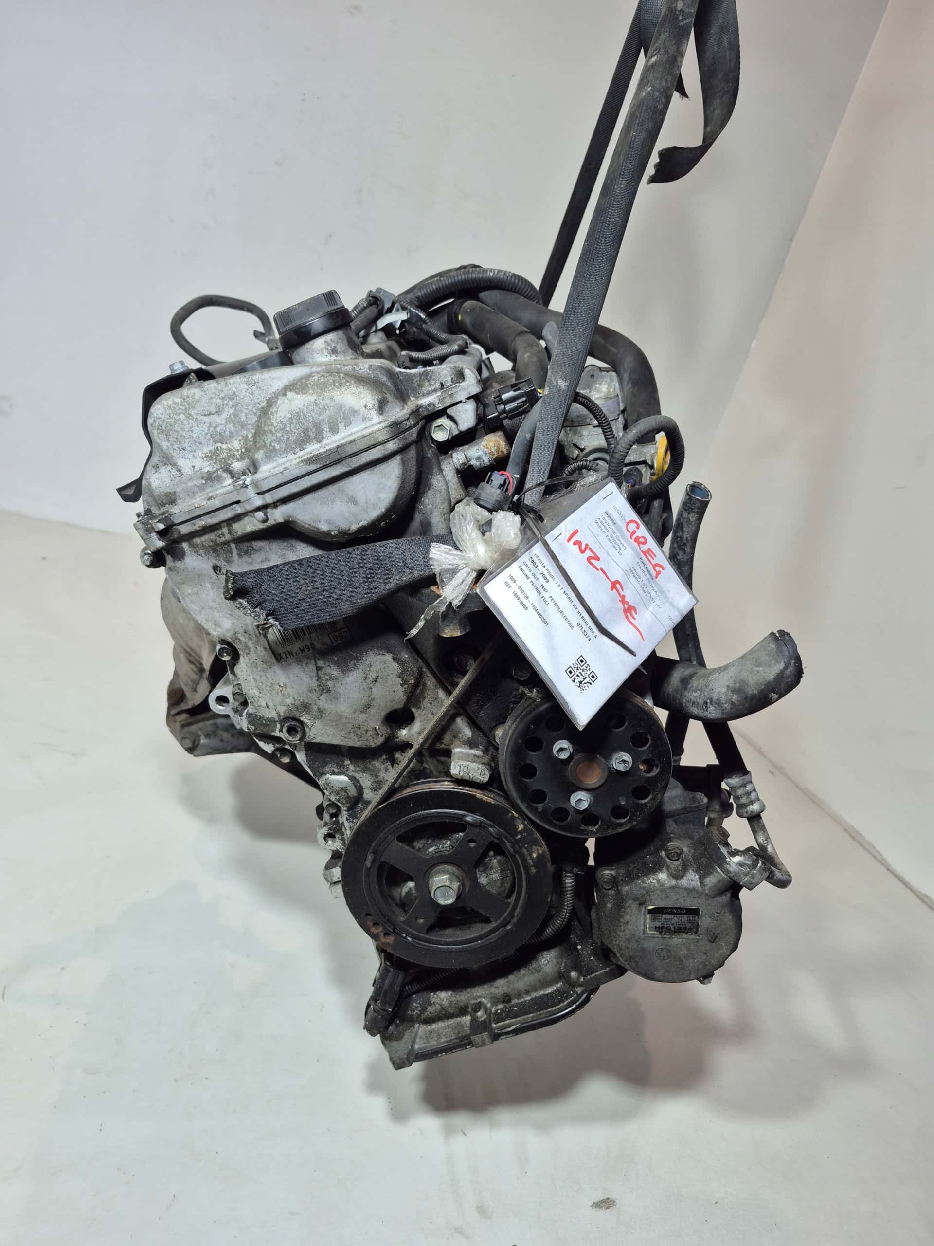 Moteur 1NZ-FXE vue 3