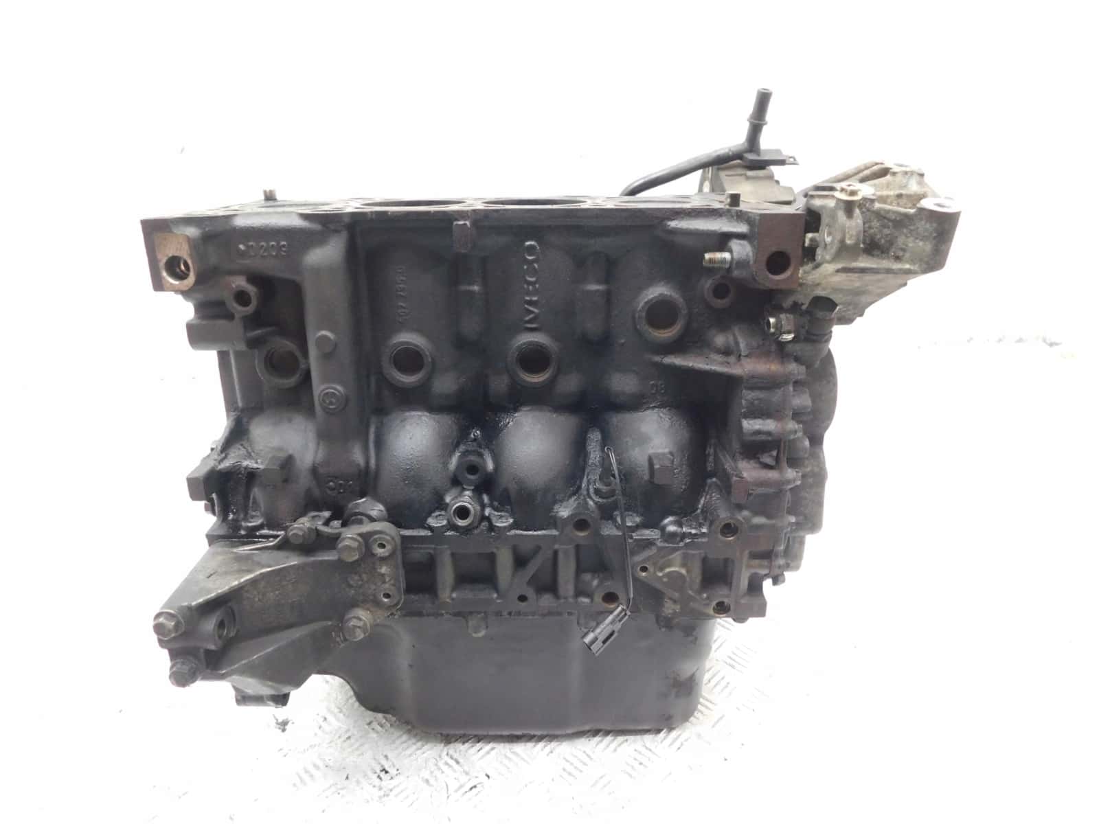 Moteur F1AE0481D vue 2