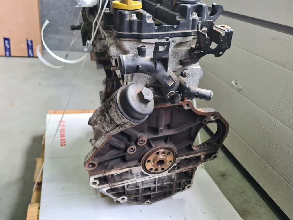 Moteur A 12 XER vue 5