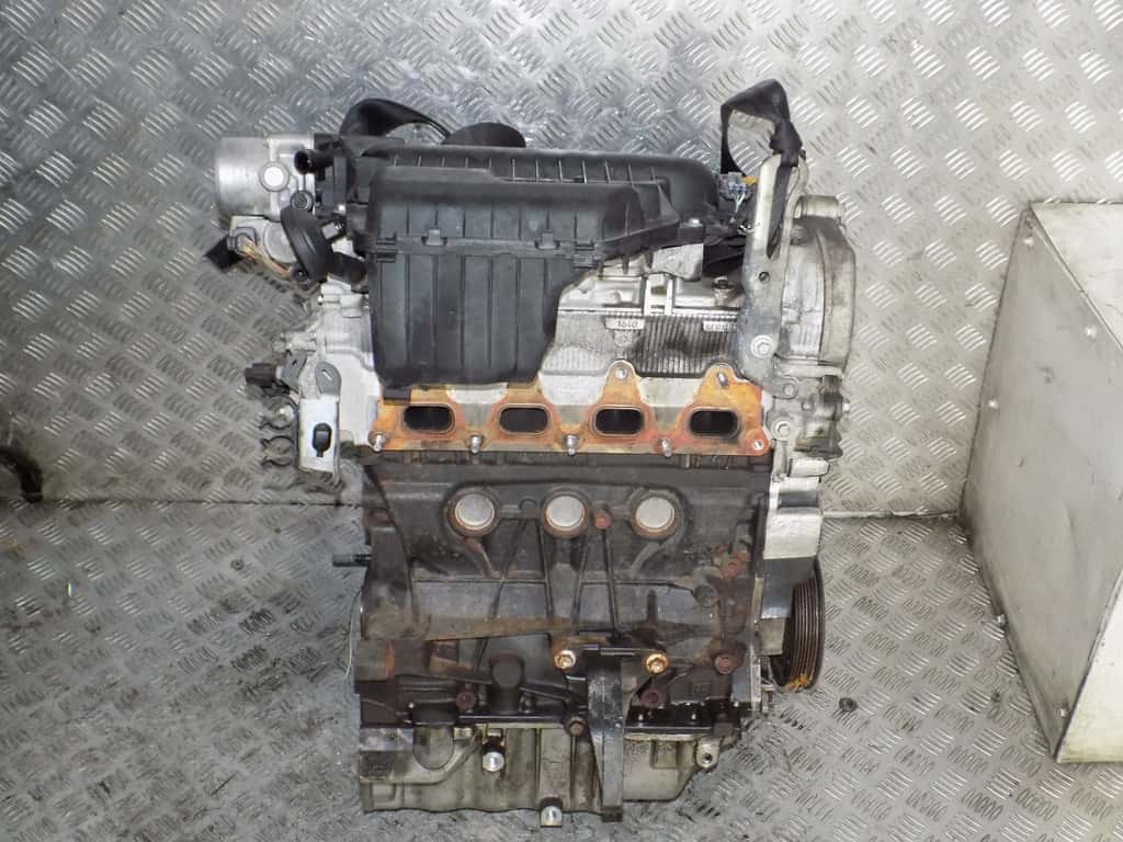 Moteur F4R 771 vue 2