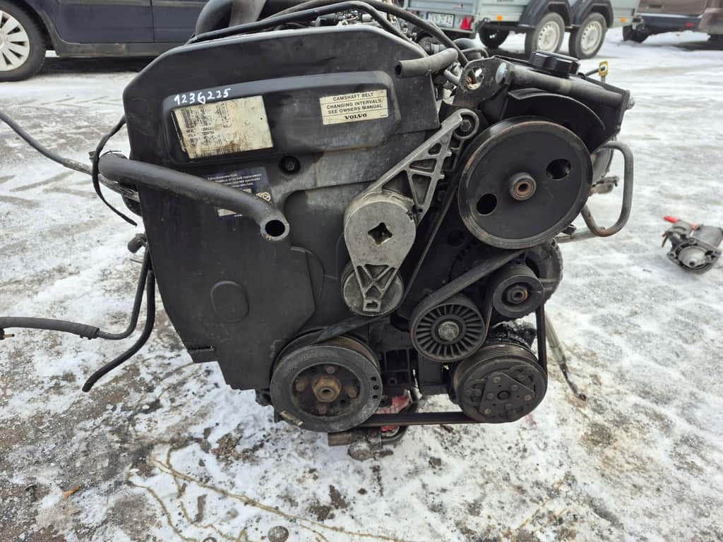 Moteur B 5254 S vue 4
