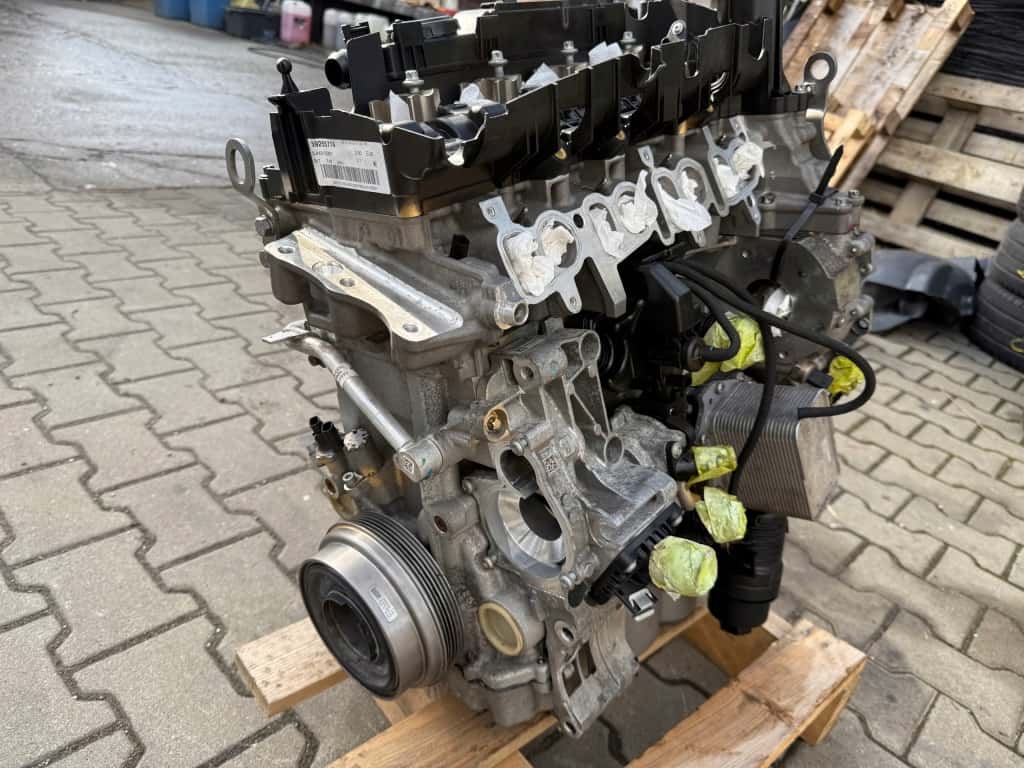 Moteur B47 C20 B vue 5