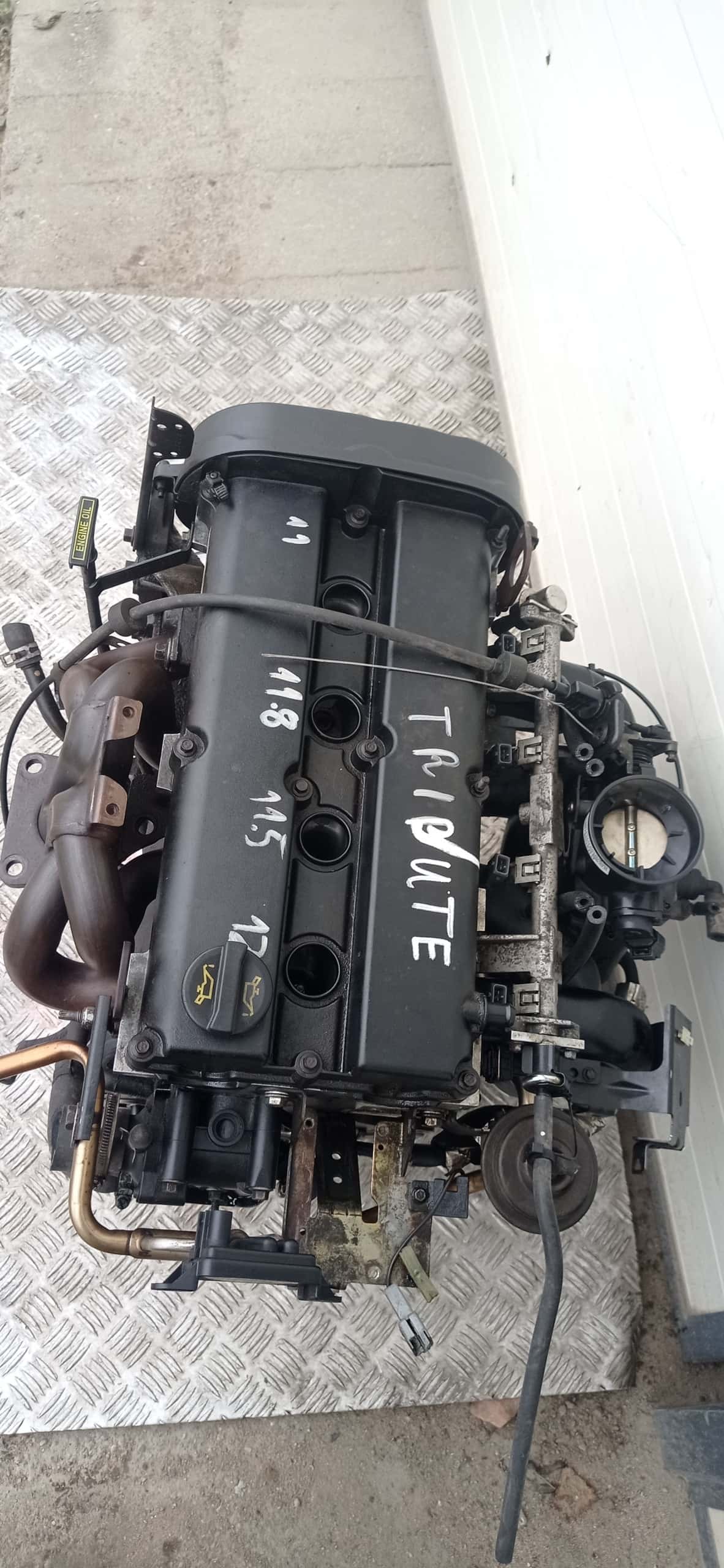 Moteur YF vue 4