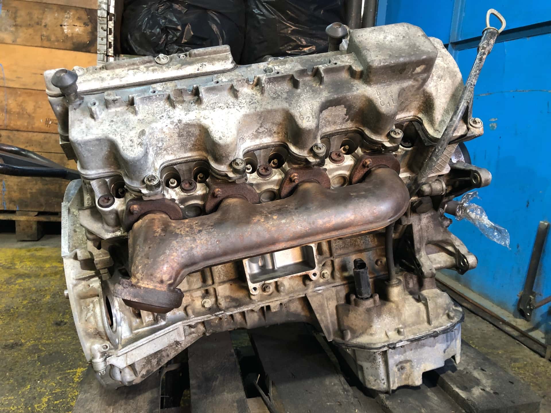 Moteur M 113.948 vue 3