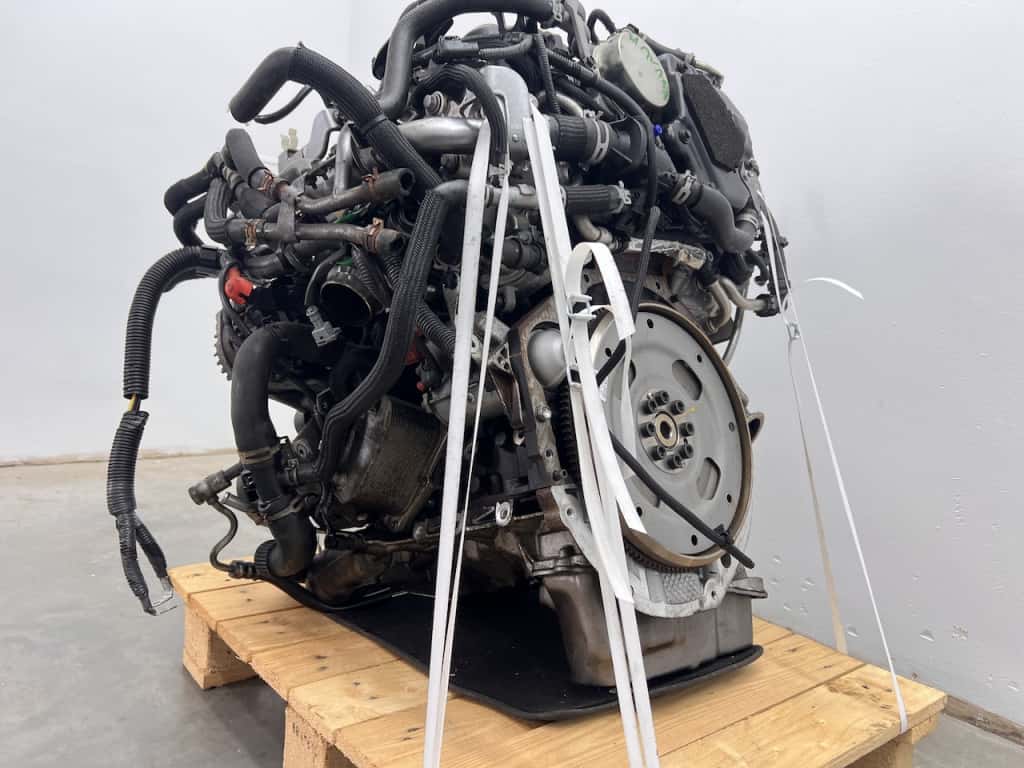 Moteur YS23DDT vue 3