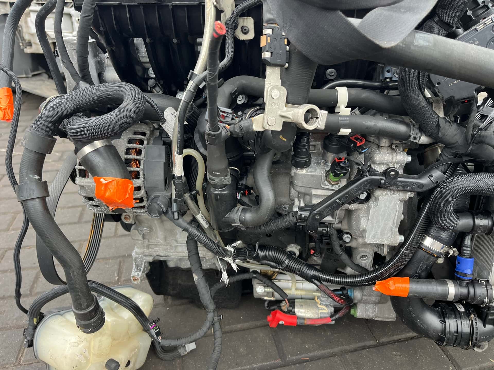 Moteur 204DTD(AJ20D4) vue 7