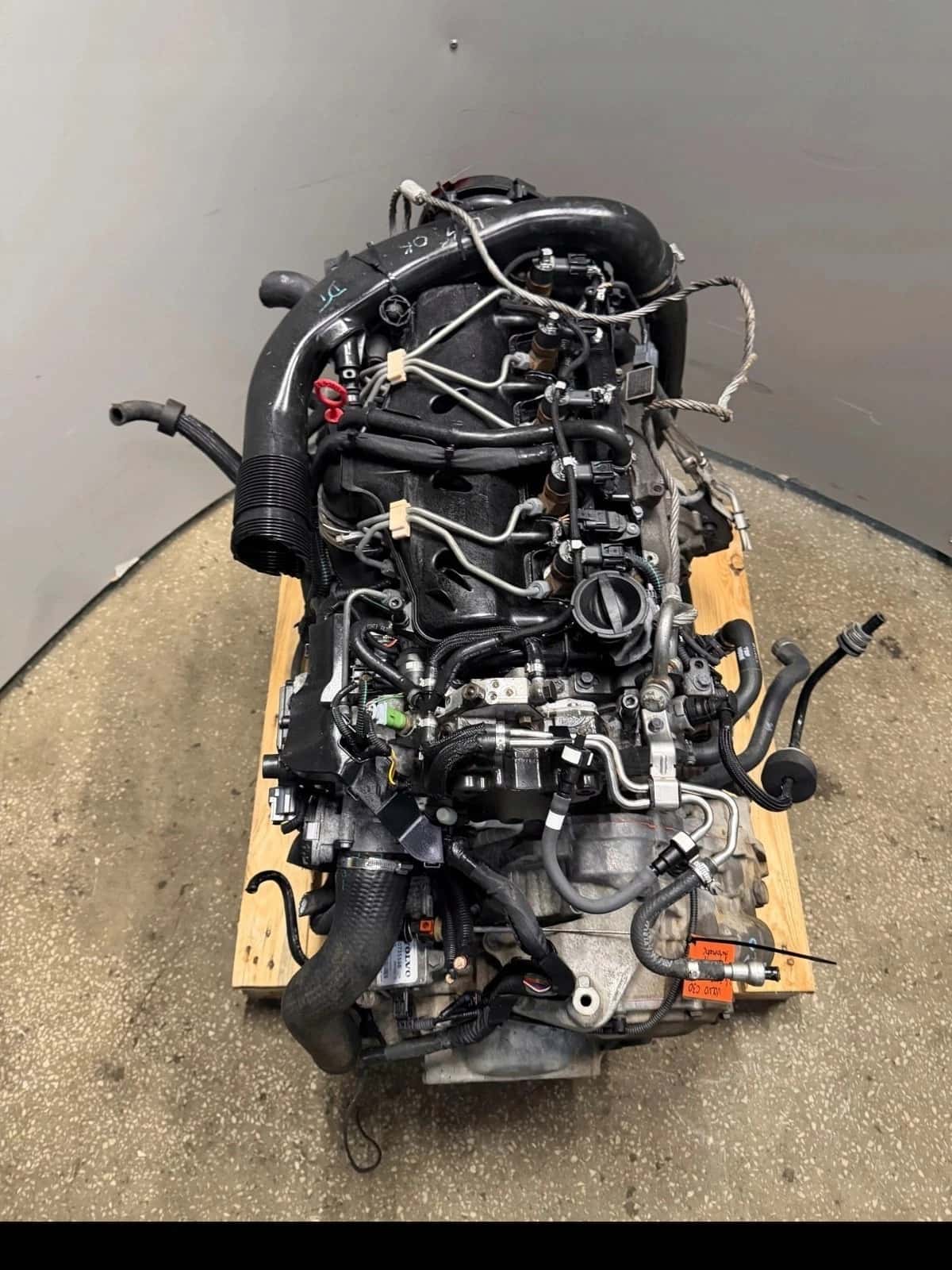 Moteur D 5244 T8 vue 4