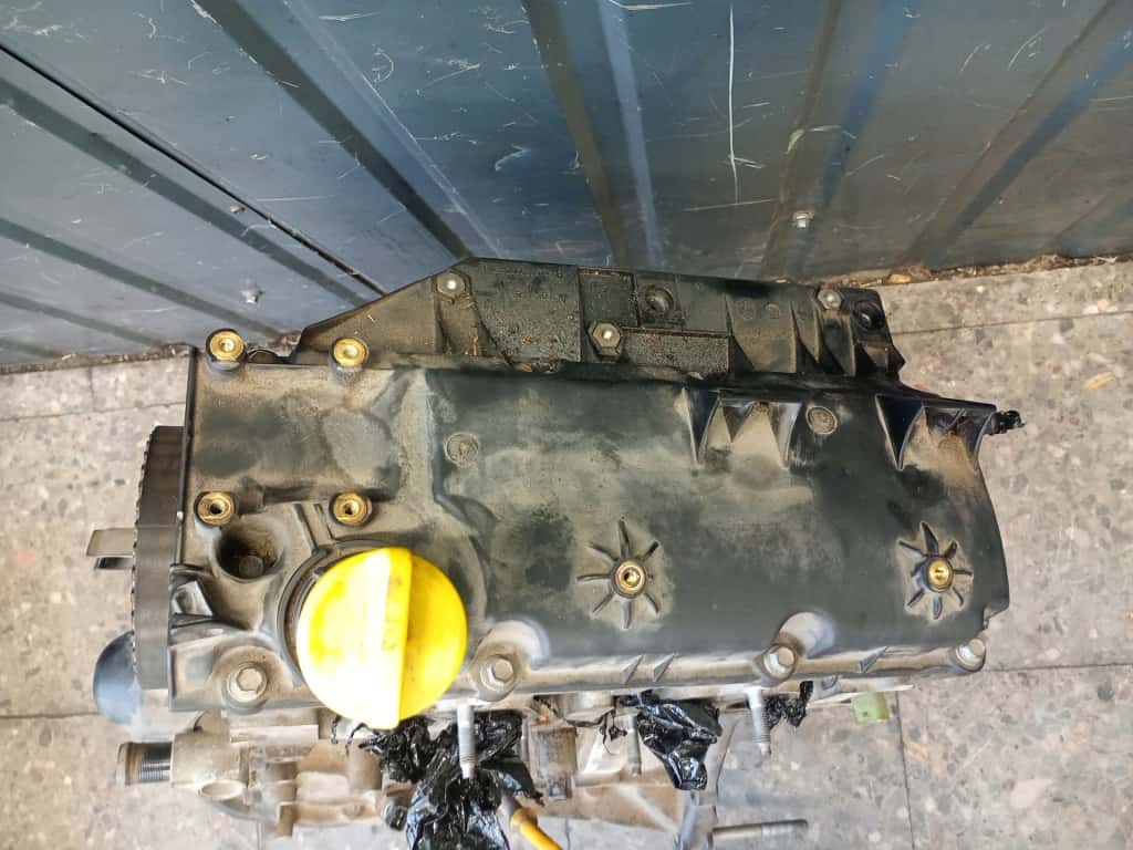 Moteur D7F 766 vue 3