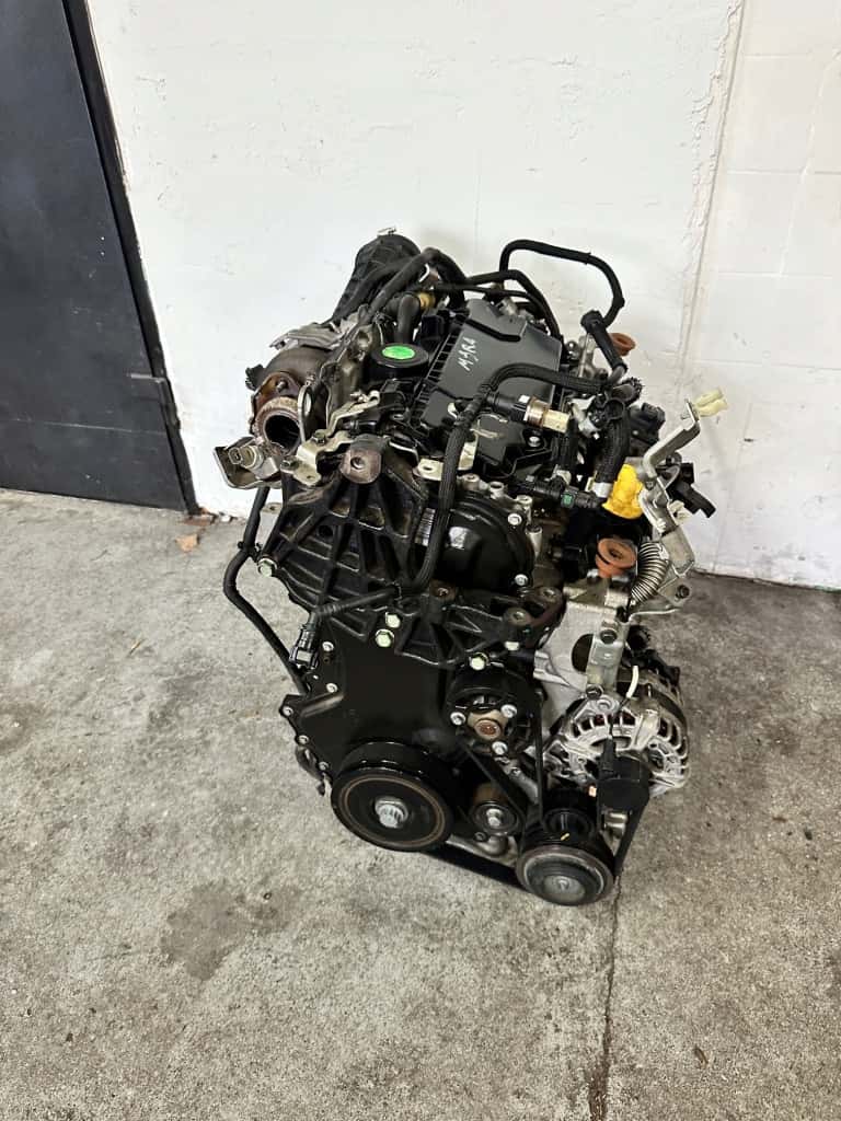 Moteur M9R 868 vue 3