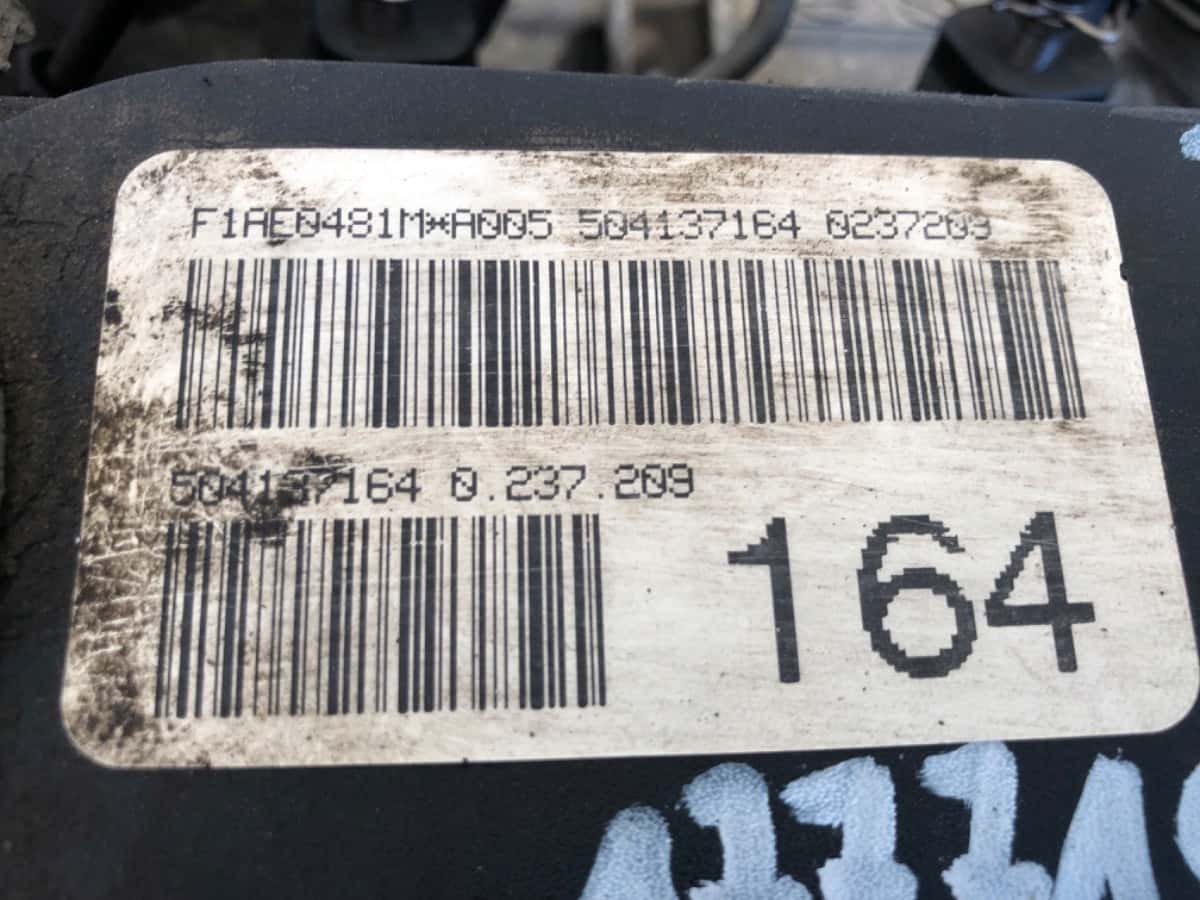 Moteur F1AE0481M vue 2
