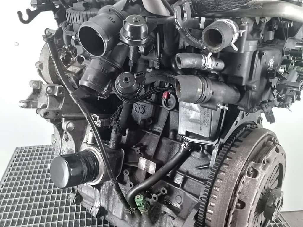 Moteur 4HX (DW12TED4) vue 2