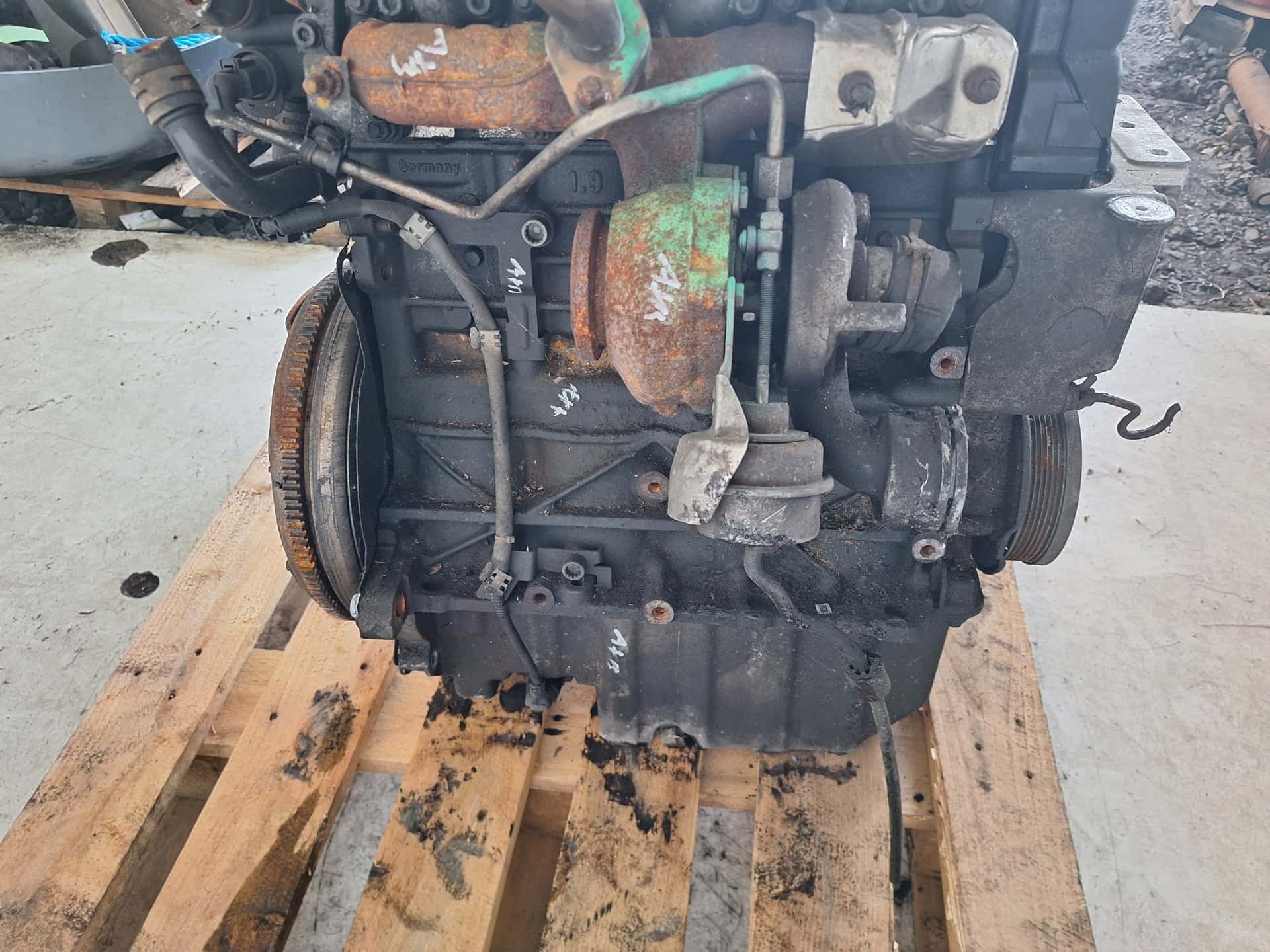 Moteur AXB vue 7