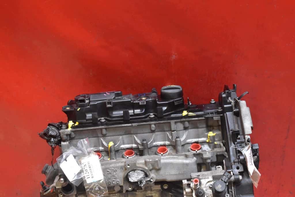 Moteur 9HP (DV6DTED) vue 2