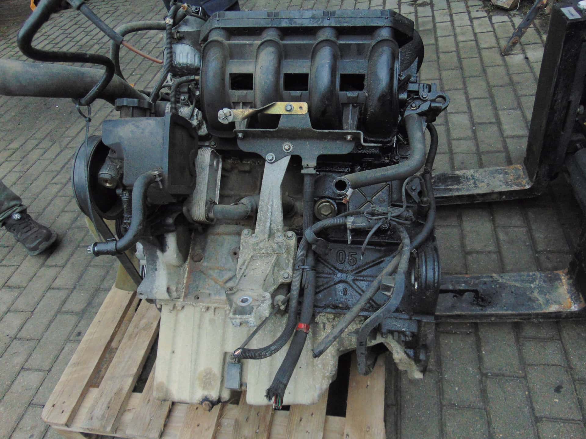 Moteur M 111.979 vue 4