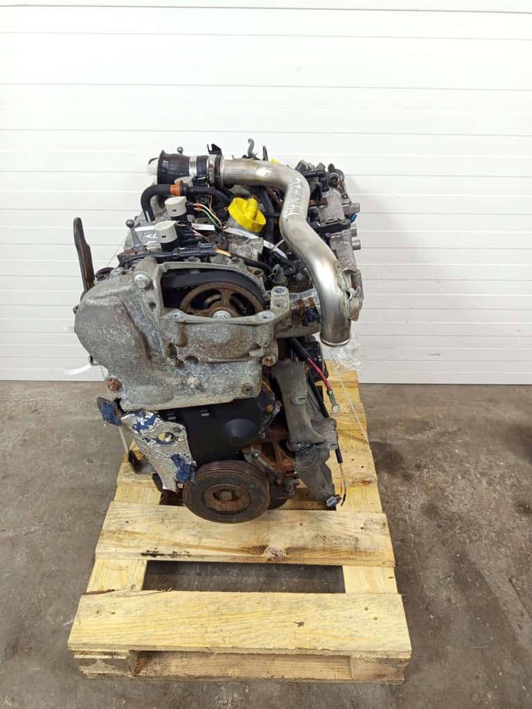 Moteur F4R 774 vue 3