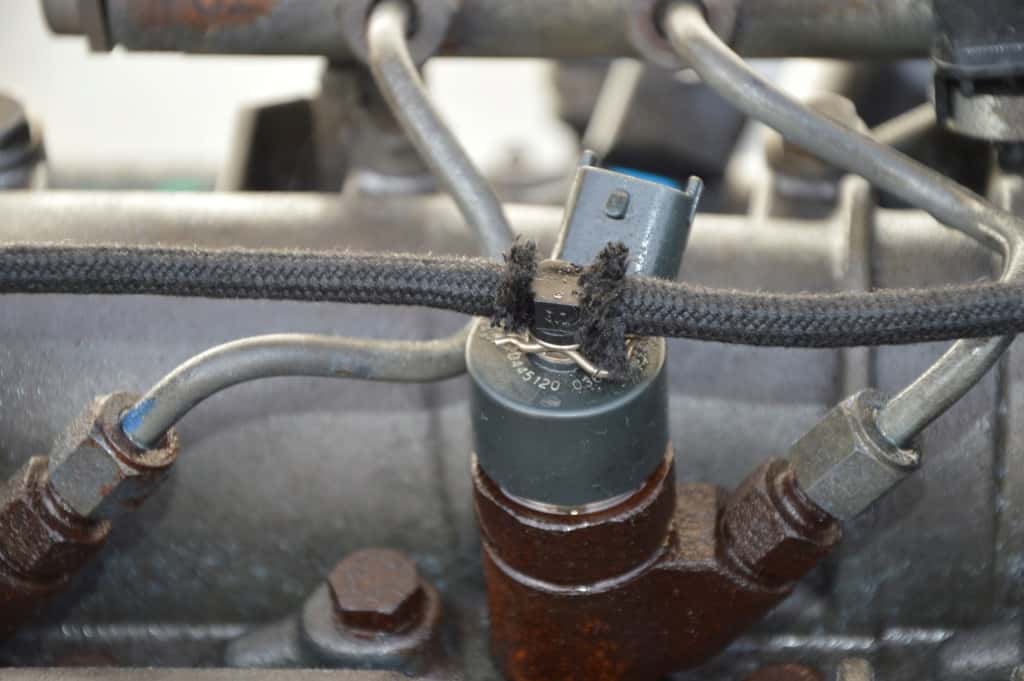Moteur F1CE0481B vue 5