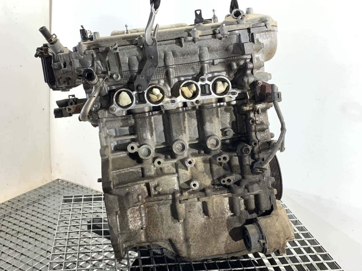 Moteur 2ZR-FAE vue 3