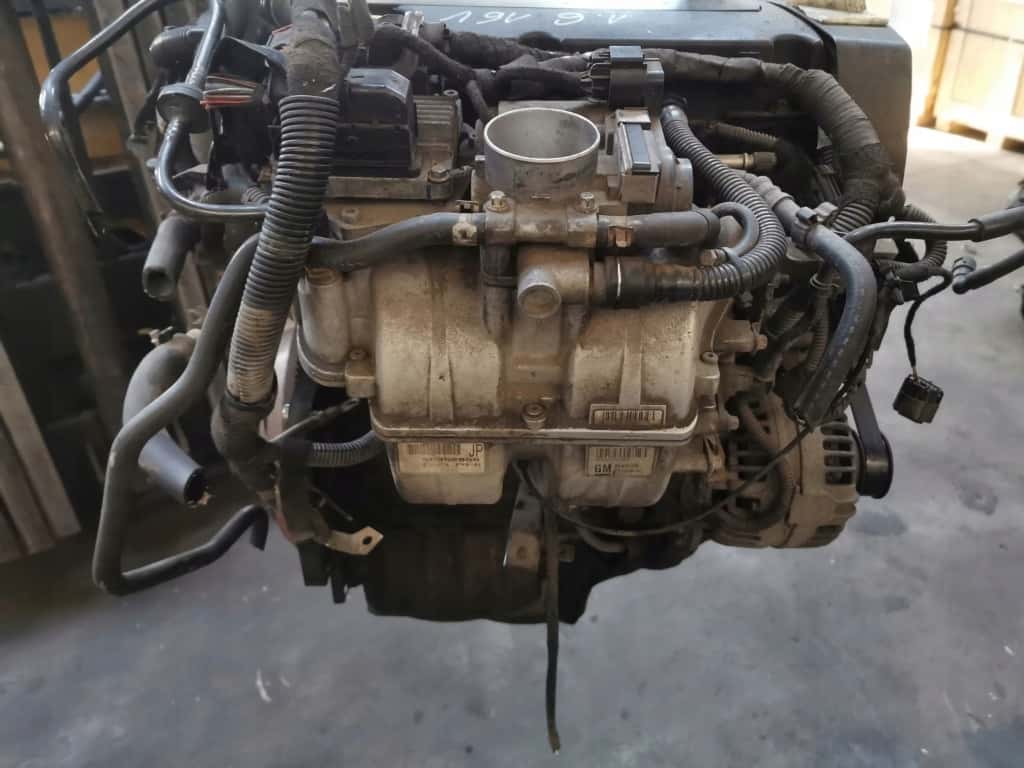 Moteur Z 16 XE1 vue 4