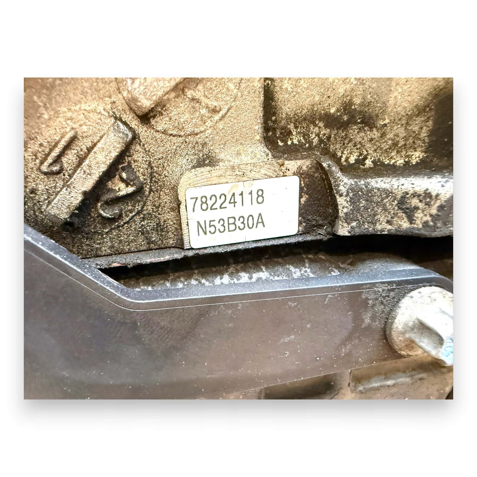 Moteur N53 B30 A vue 2