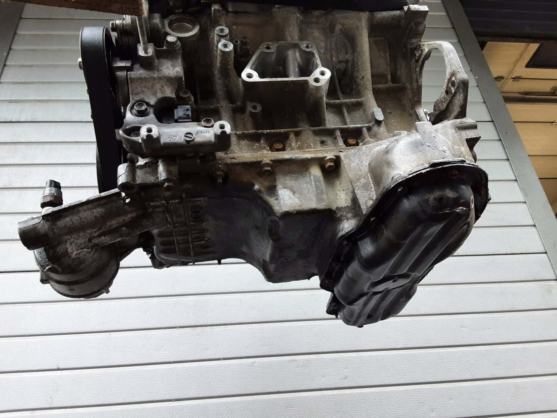 Moteur 2GR-FSE vue 6