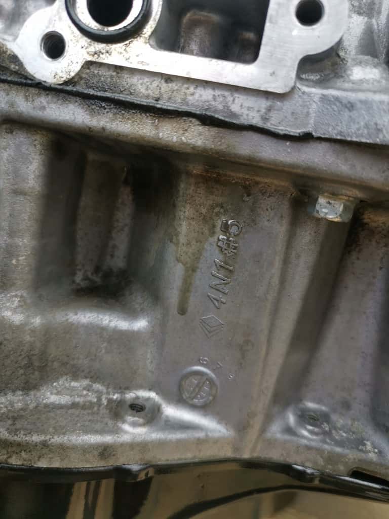 Moteur 4N14 vue 4