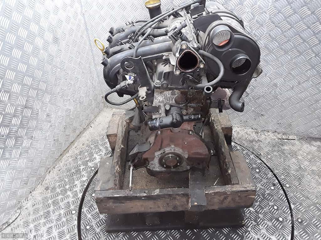 Moteur D7F 726 vue 2
