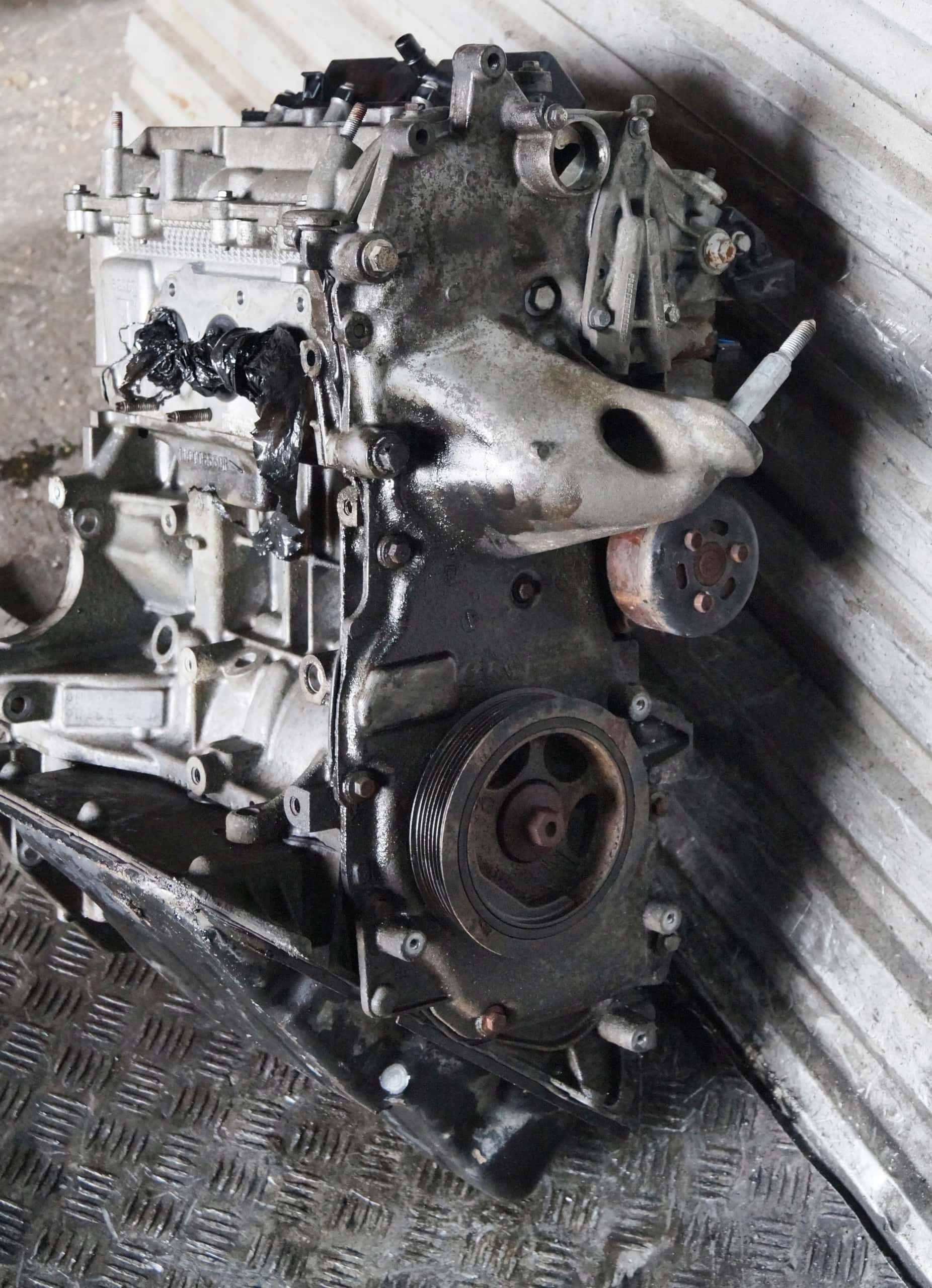 Moteur B4D 403 vue 7