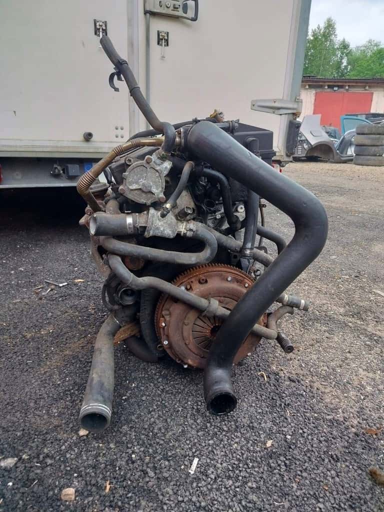 Moteur 182 B4.000 vue 3