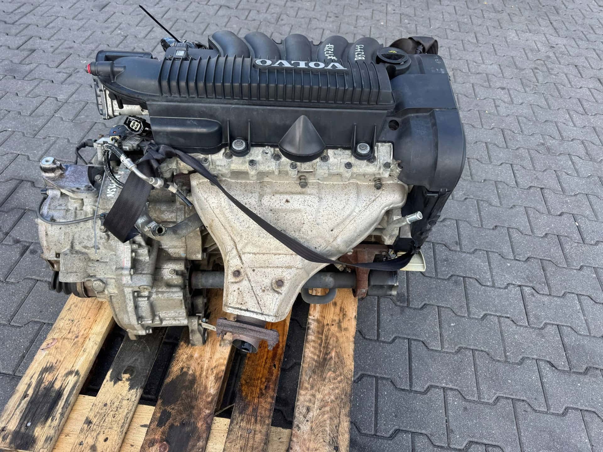 Moteur B 5244 S5 vue 6