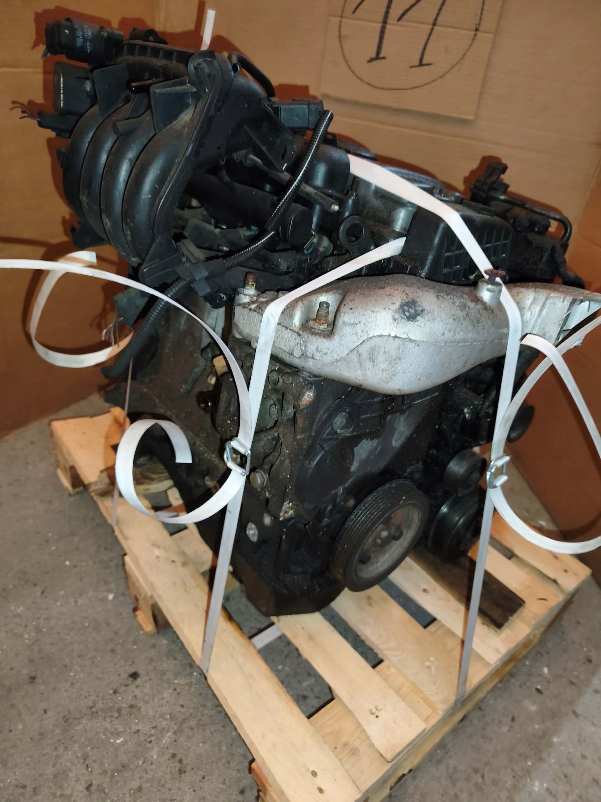 Moteur KFW (TU3JP) vue 7