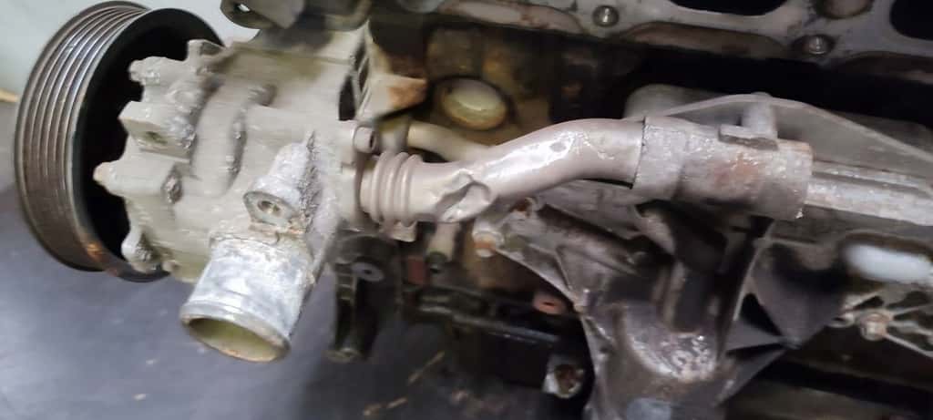 Moteur A 16 XNT vue 2