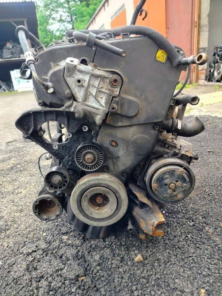 Moteur 182 B4.000 vue 4