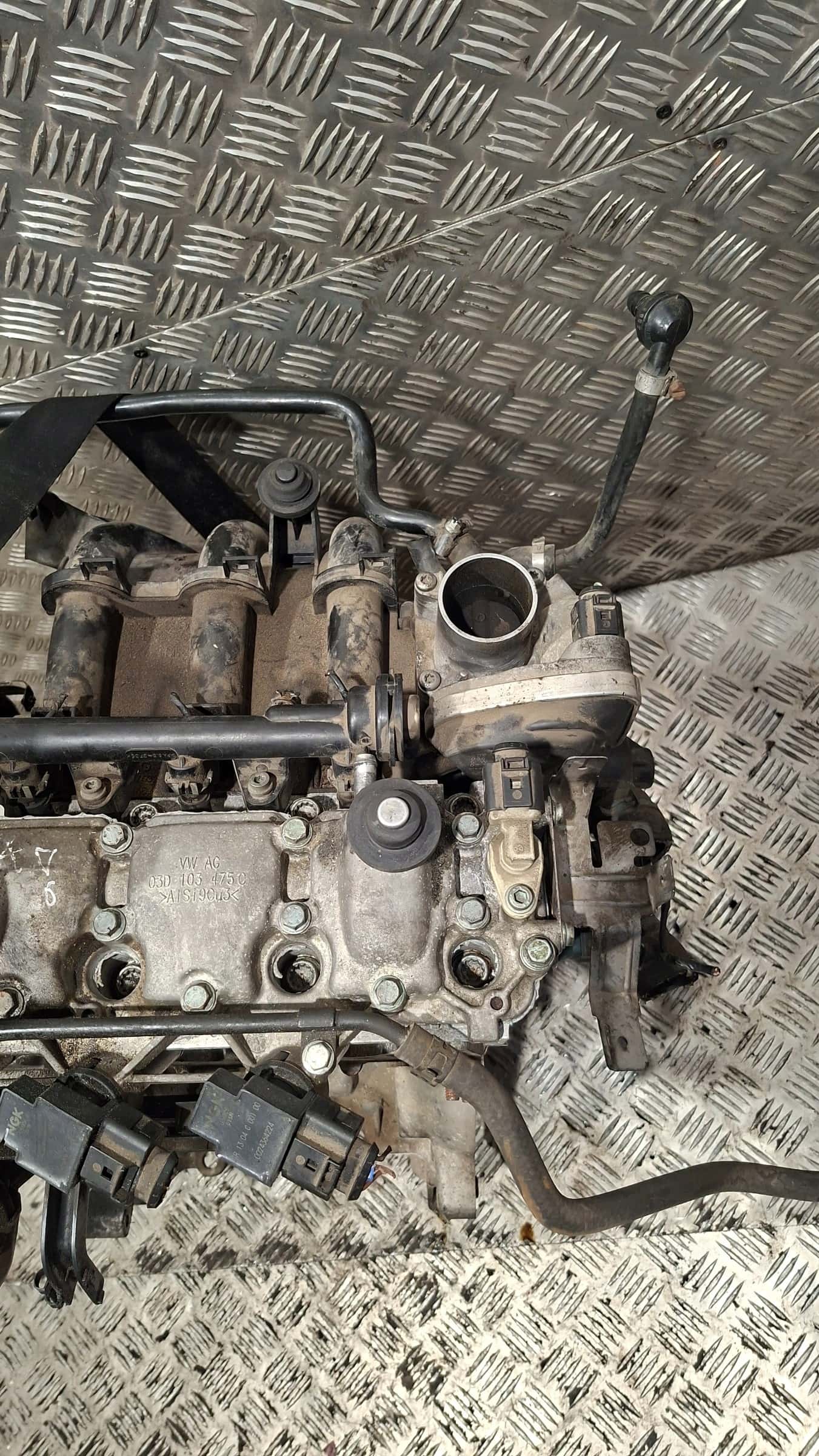 Moteur AWY vue 4
