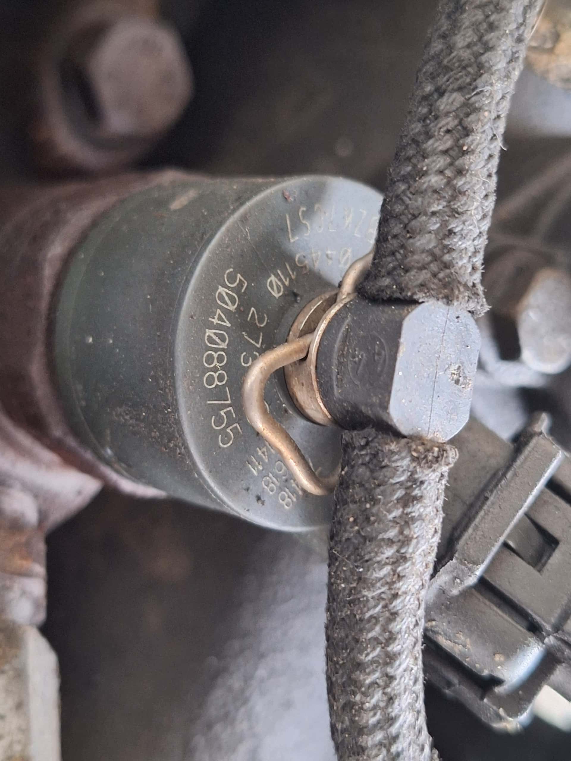 Moteur F1AE0481D vue 11