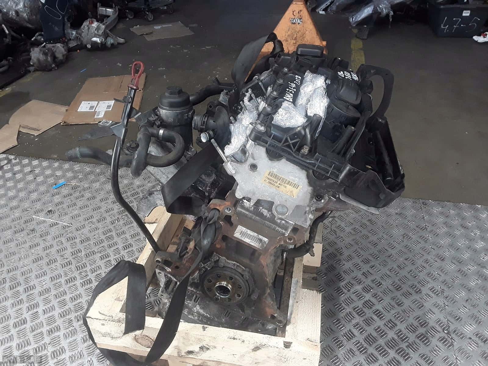Moteur M47 D20 (204D1) vue 5