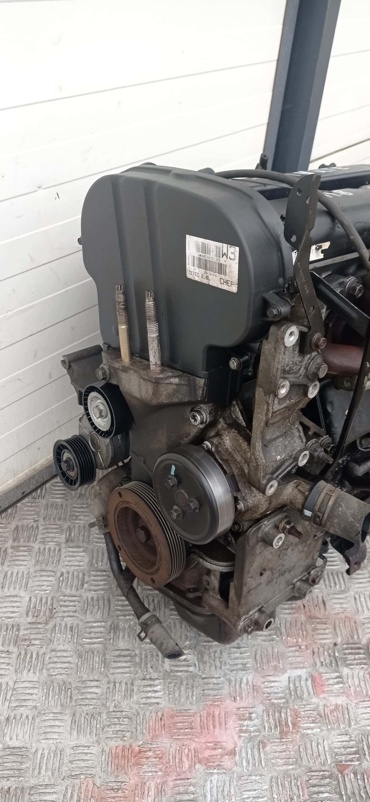 Moteur YF vue 3