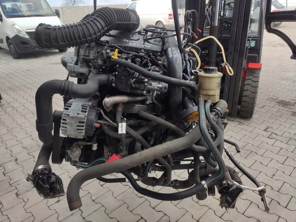 Moteur M9T 882 vue 4