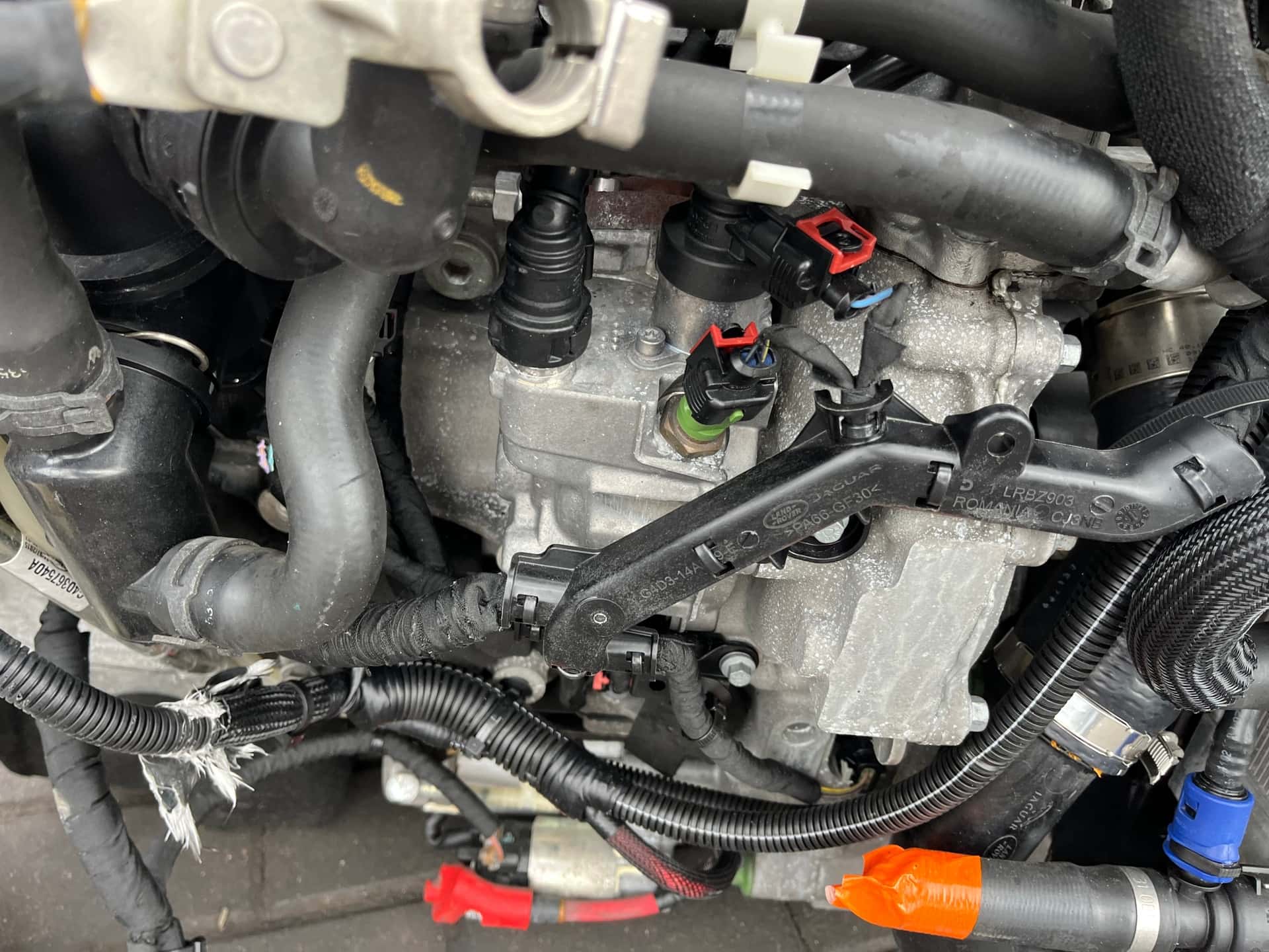 Moteur 204DTD(AJ20D4) vue 8