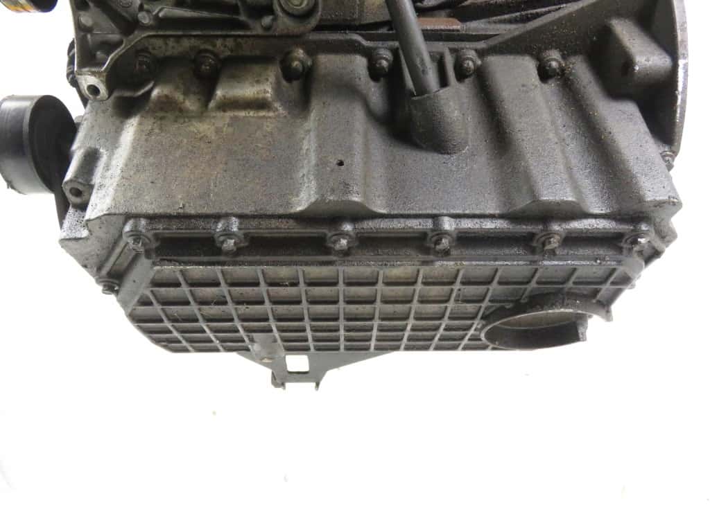 Moteur 204D2 vue 4